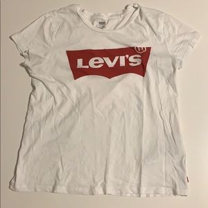 Original Levi’s plan t-shirt.